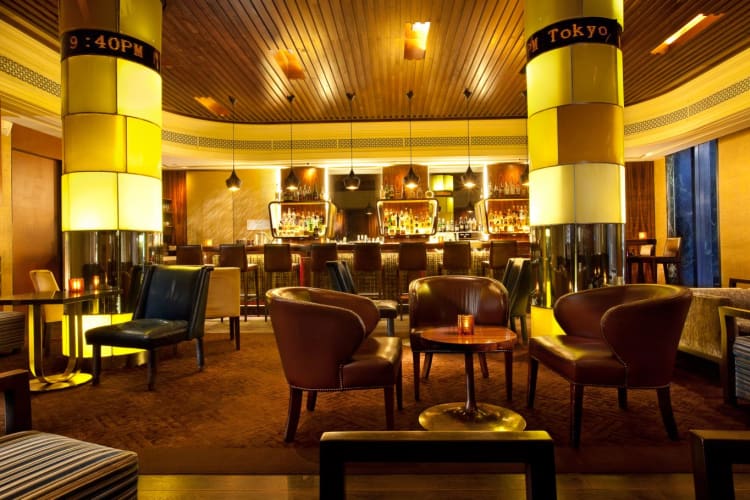 Clock Bar